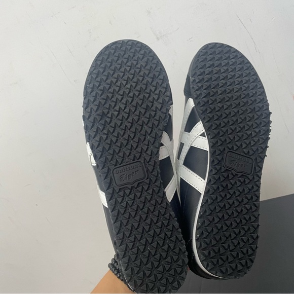 Asice Tiger onitsuka full leather sneakers EU 40.5 - Picture 3 of 6